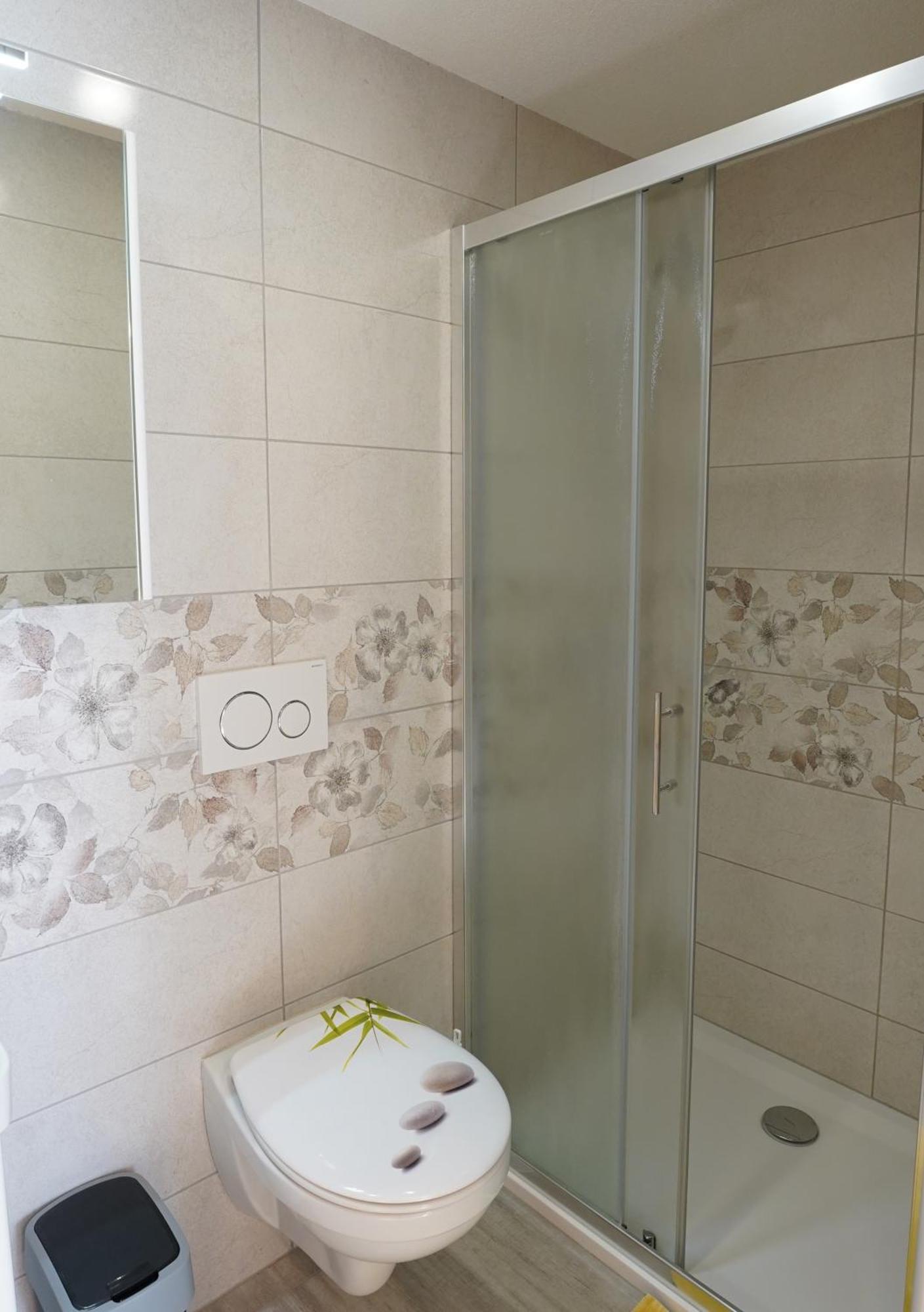 בוהין Apartmaji Jost מראה חיצוני תמונה