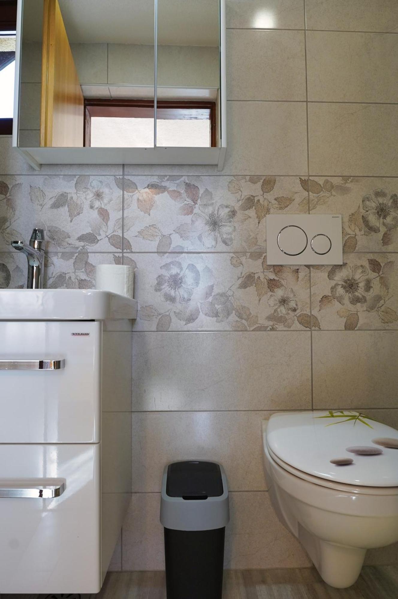 בוהין Apartmaji Jost מראה חיצוני תמונה